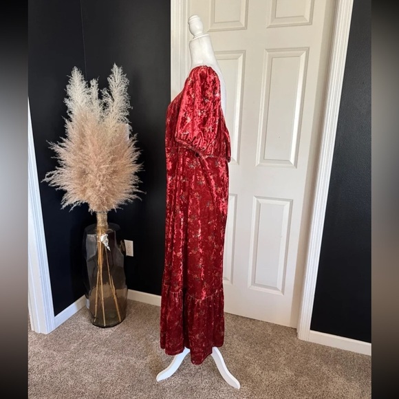 Cider Velvet Sweetheart Floral Midi Dress 
size XXL - Picture 9 of 12